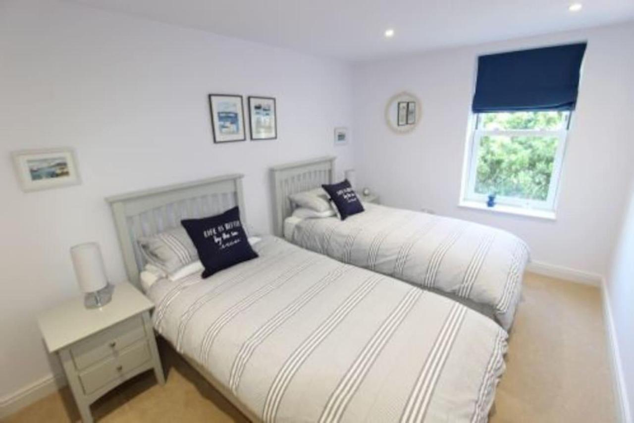 Middle Chine - 2 Bedroom Holiday Home Bournemouth Dış mekan fotoğraf