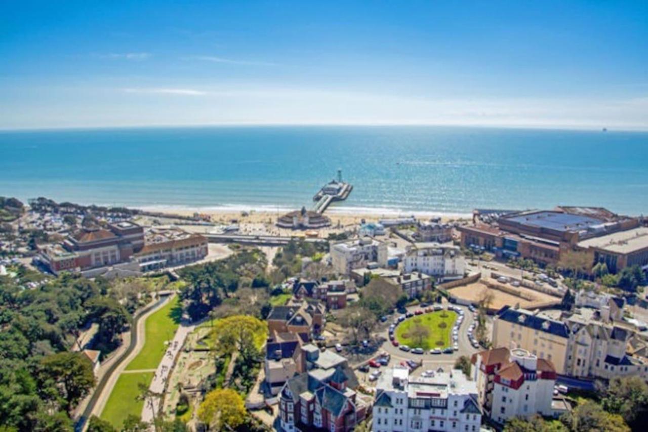 Middle Chine - 2 Bedroom Holiday Home Bournemouth Dış mekan fotoğraf
