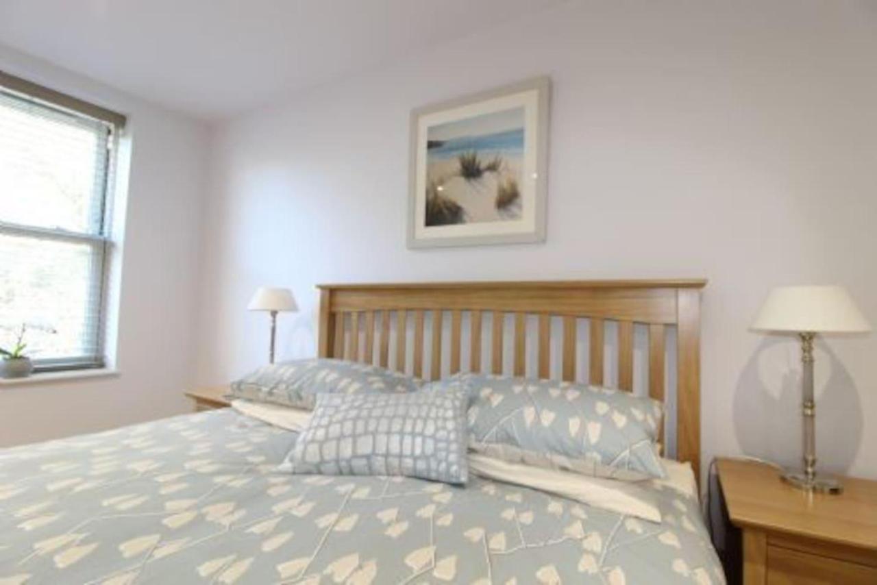 Middle Chine - 2 Bedroom Holiday Home Bournemouth Dış mekan fotoğraf